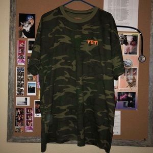 YETI XXL CAMO SHIRT